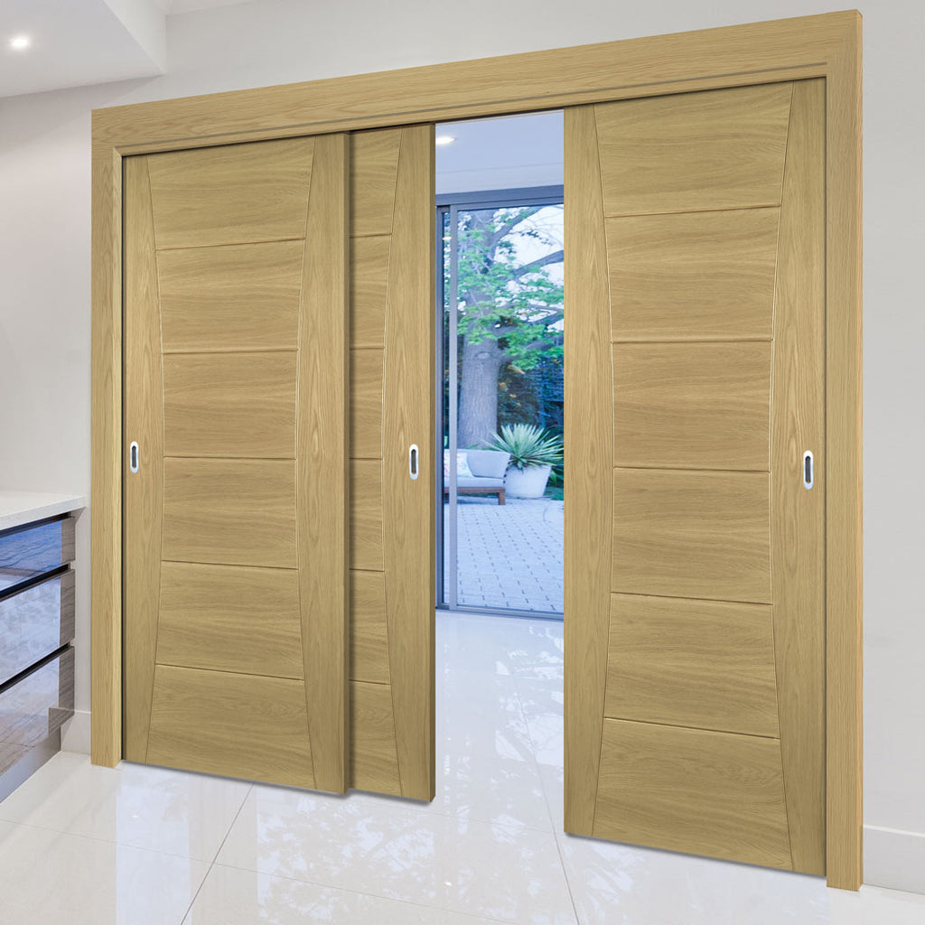 Pass-Easi Three Sliding Doors and Frame Kit - Pamplona Oak Flush Door - Prefinished